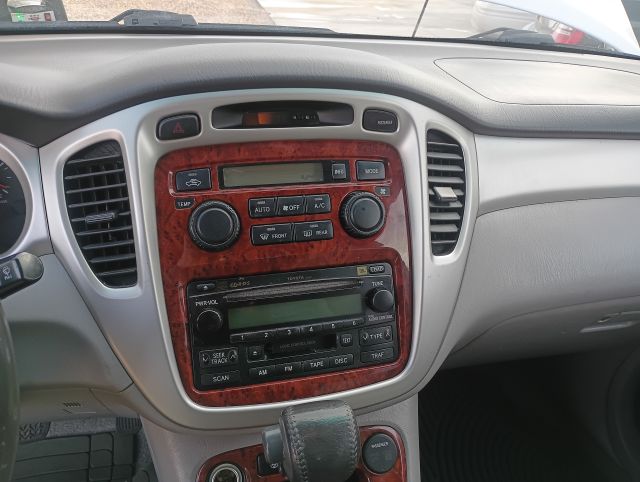 2006 HIGHLANDER LTD AWD (10).jpg